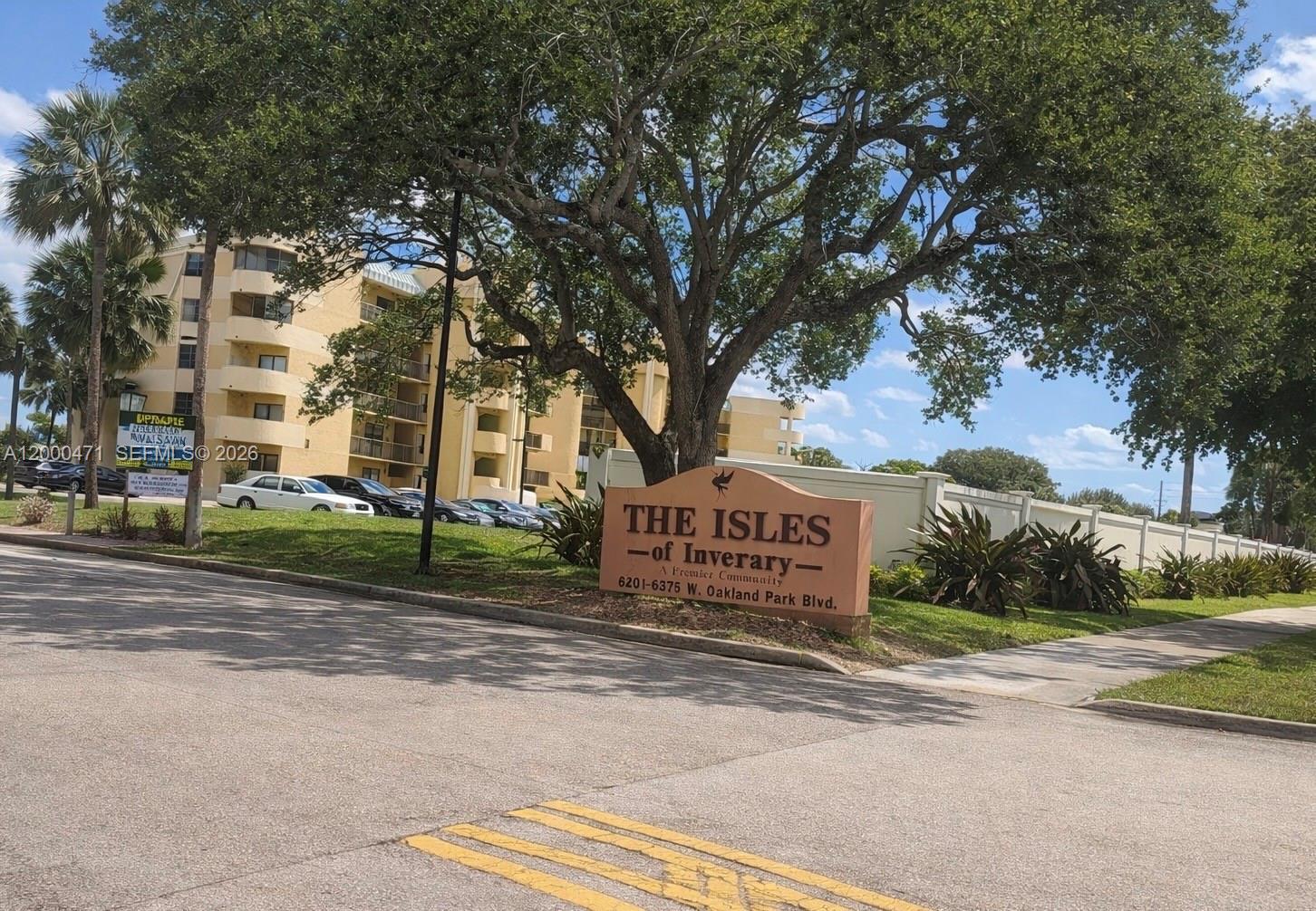 6475 W Oakland Park Blvd # 308, Lauderhill FL 33313