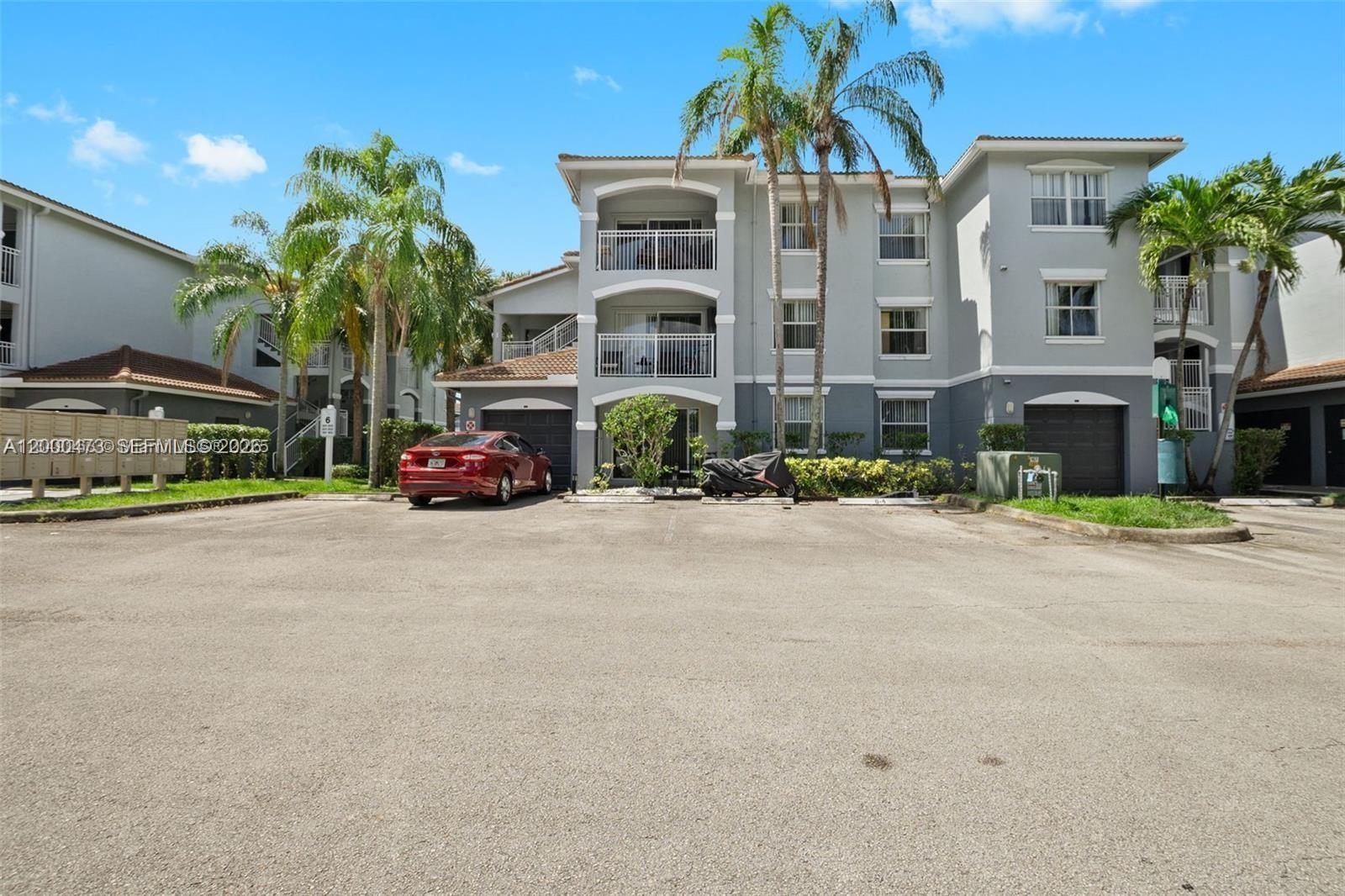 9645 NW 1st Ct # 303, Pembroke Pines FL 33024