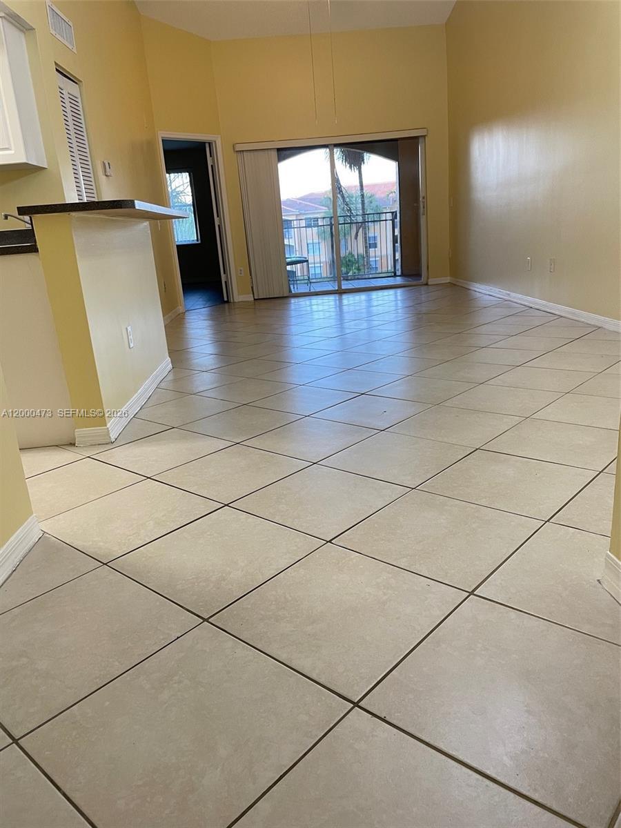 9645 NW 1st Ct # 303, Pembroke Pines FL 33024 photo 5