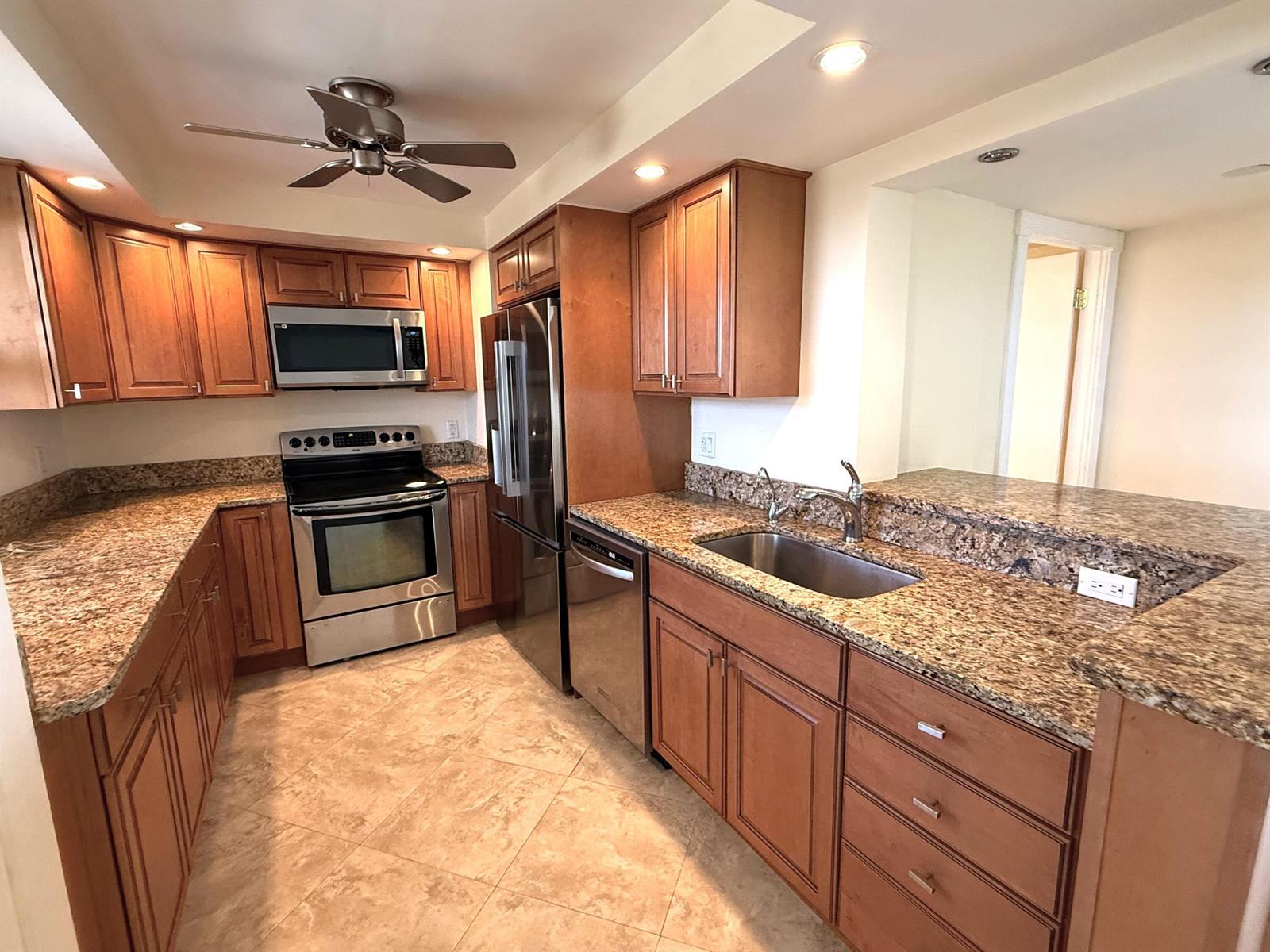 5200 N Flagler Drive # 1604, West Palm Beach FL 33407 photo 3