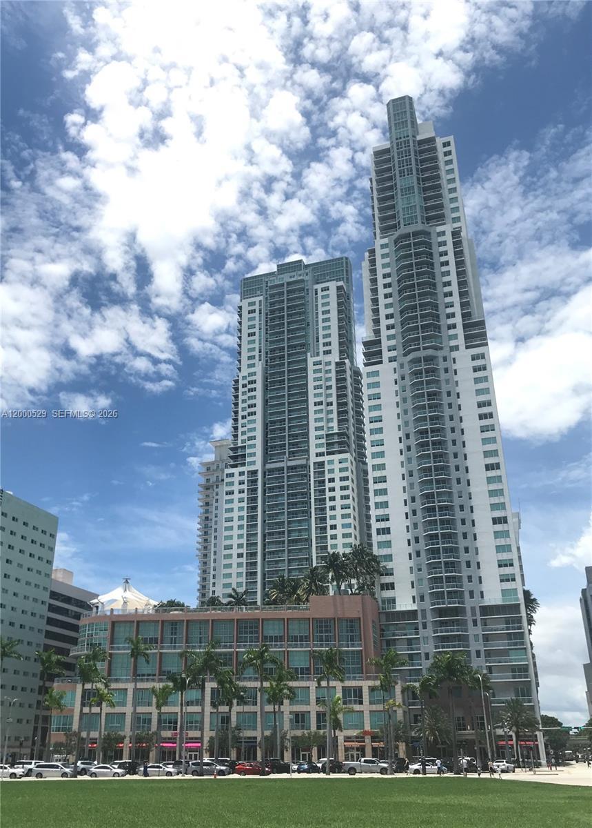 244 Biscayne Blvd # 2907, Miami FL 33132