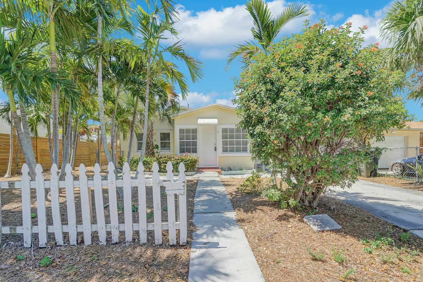 326 SE 1st Avenue, Delray Beach FL 33444