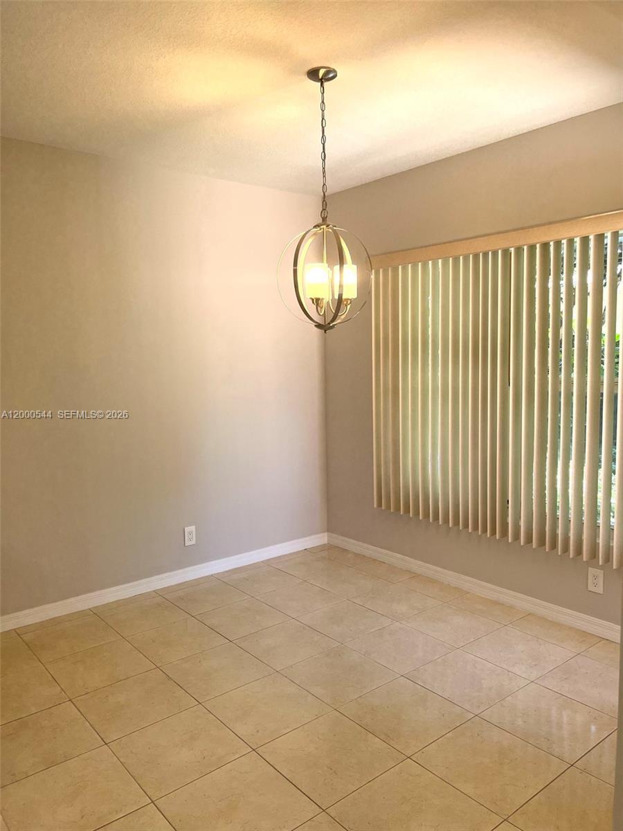 312 Talia Cir, Palm Springs FL 33461 photo 3