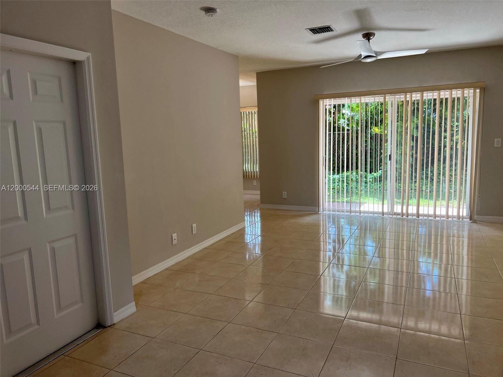 312 Talia Cir, Palm Springs FL 33461 photo 5