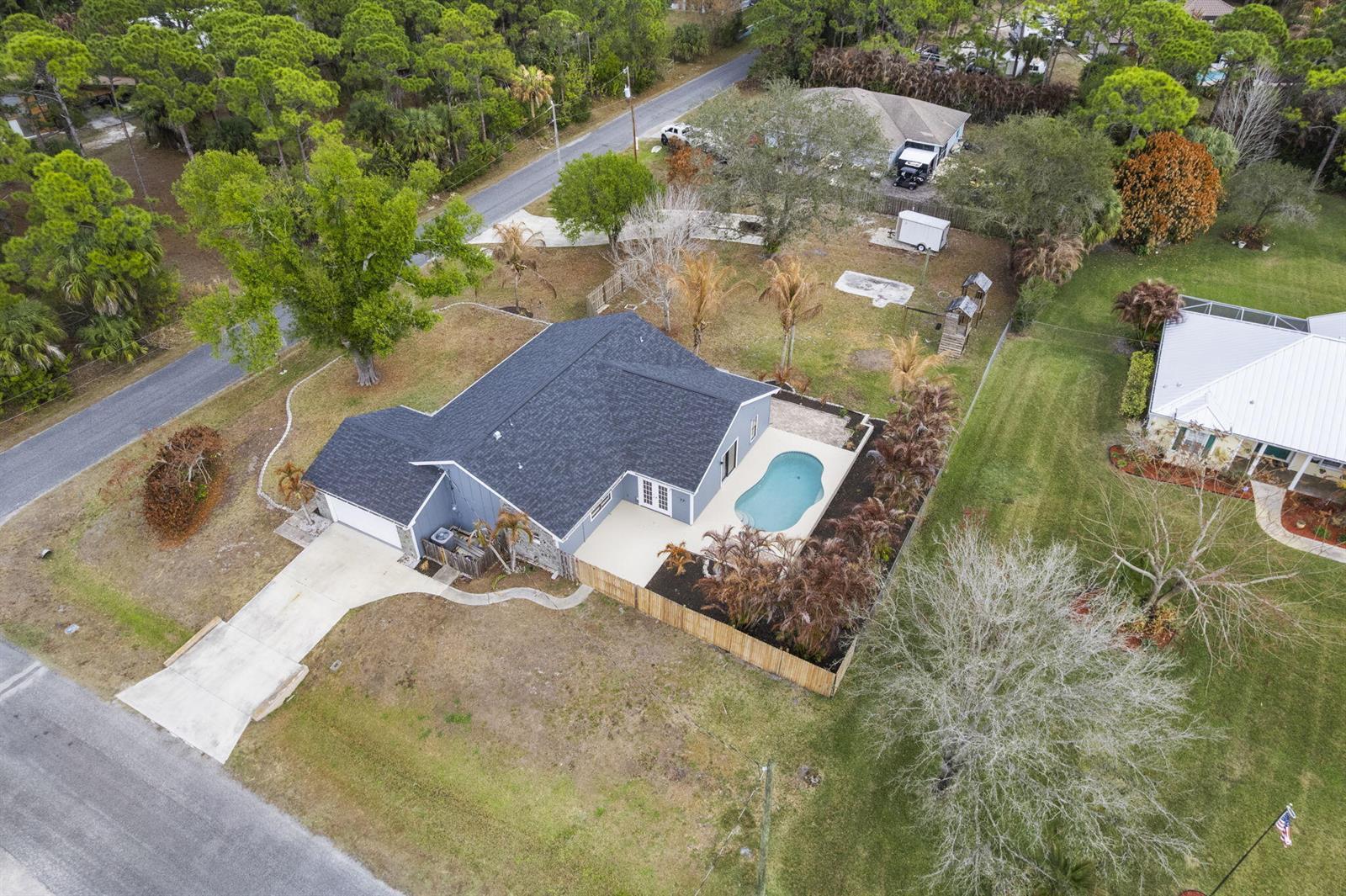 701 Bartow Street, Fort Pierce FL 34982 photo 2