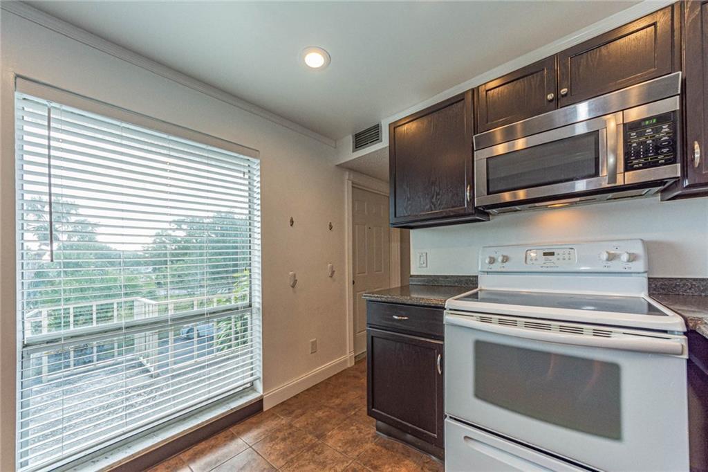1555 14th Avenue # 201, Vero Beach FL 32960 photo 4