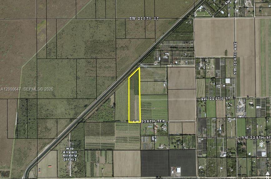 226XX SW 220 AV, Homestead FL 33170