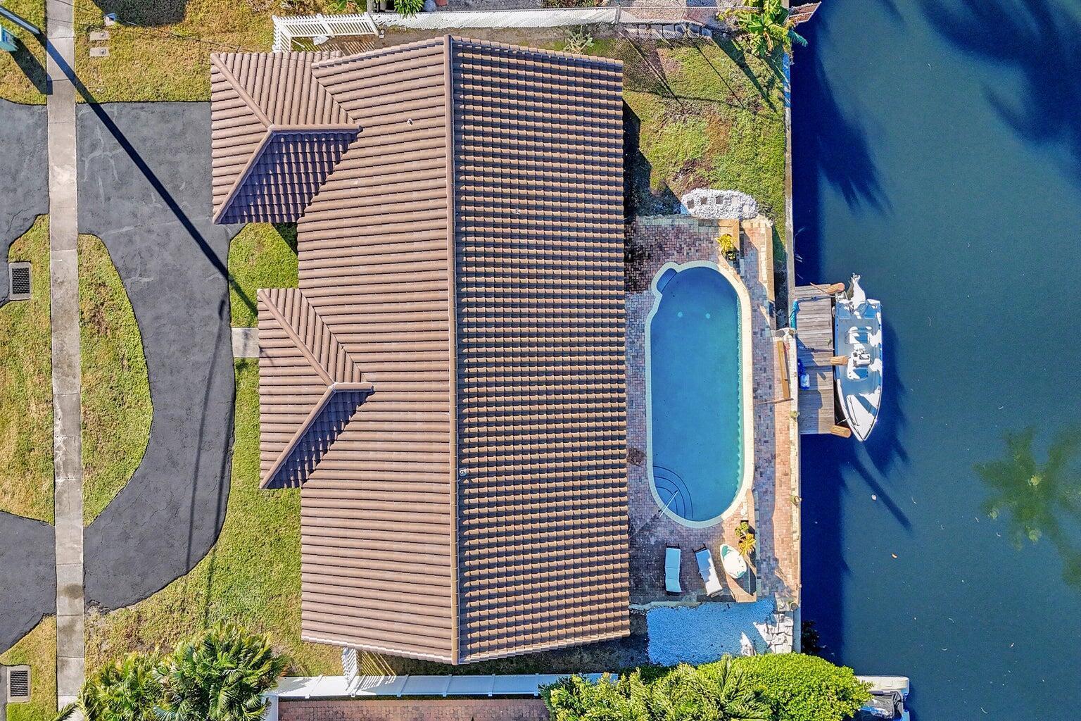1107 SE 13th Court, Deerfield Beach FL 33441 photo 3