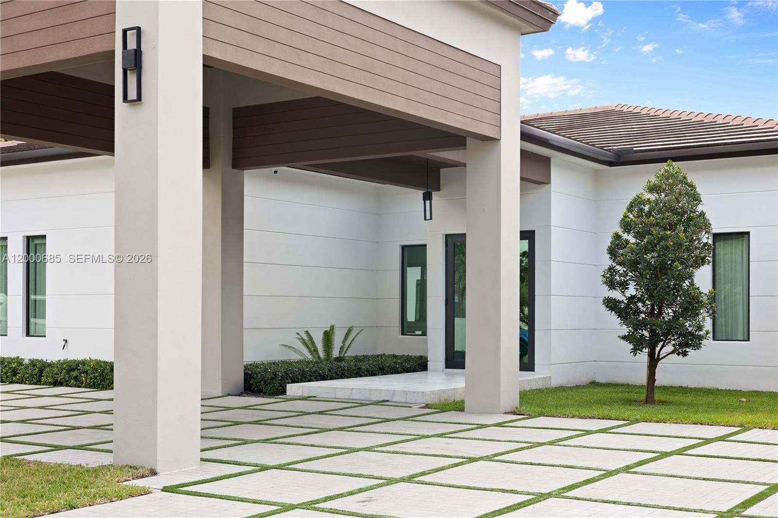 80 NW 129th Ave, Miami FL 33182 photo 3