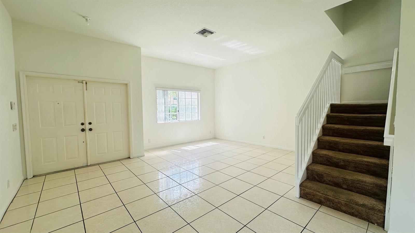 7634 NW 99th Way NW, Tamarac FL 33321 photo 4