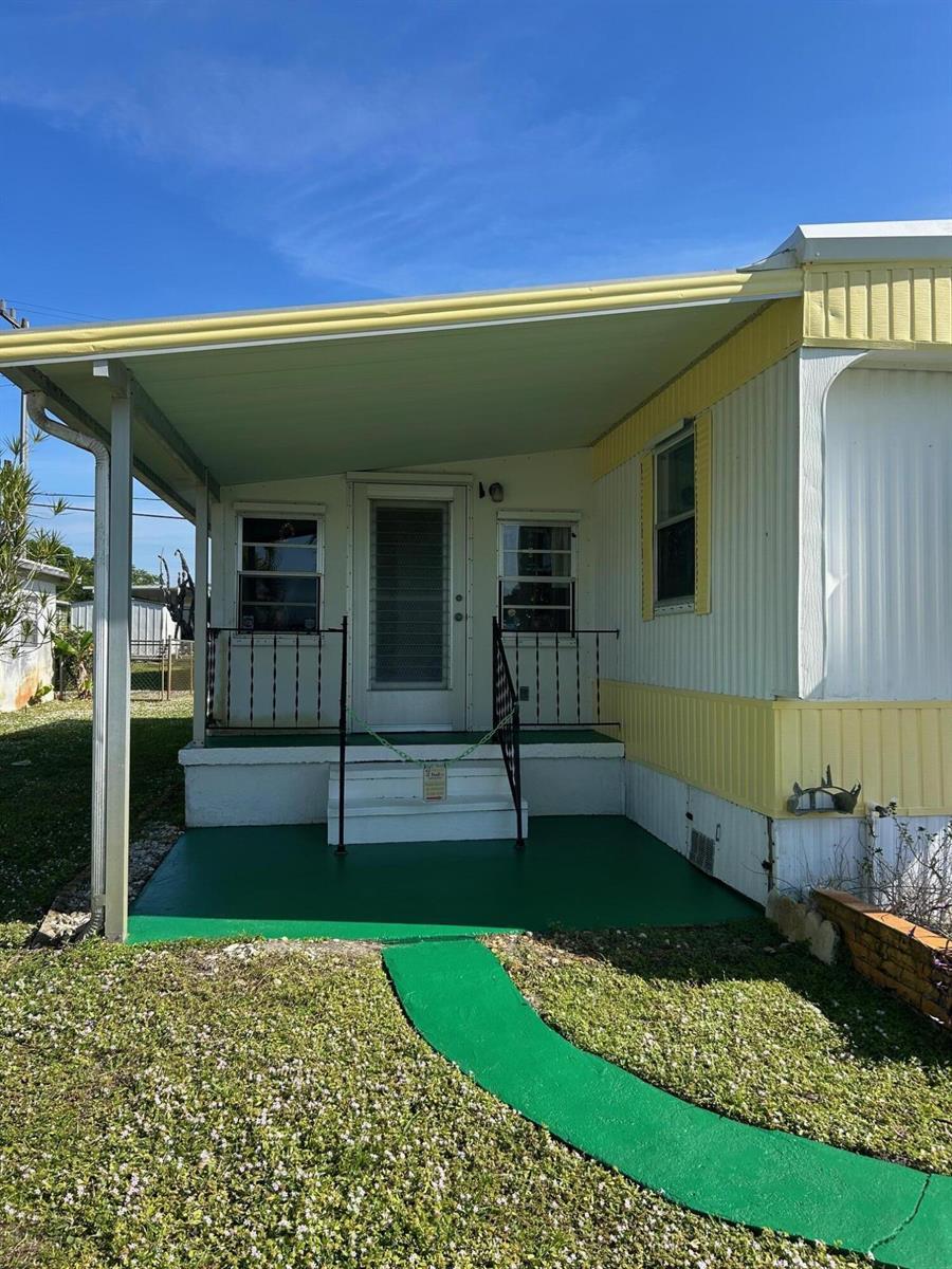 7199 SE Redbird Circle, Hobe Sound FL 33455 photo 3
