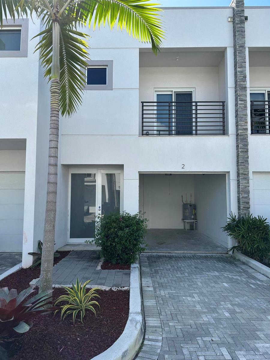 815 NE 17th Avenue # 2, Fort Lauderdale FL 33304