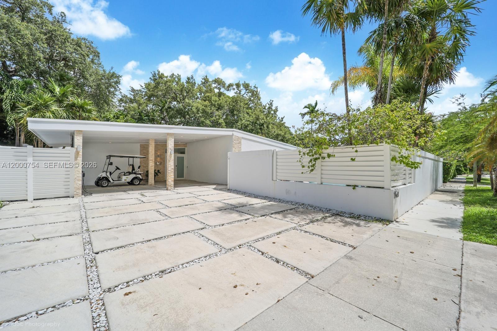1641 Tigertail Ave, Miami FL 33133 photo 2