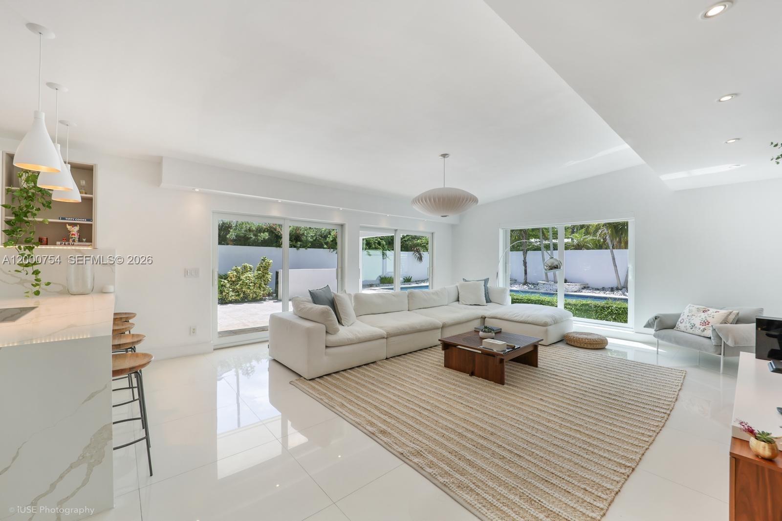 1641 Tigertail Ave, Miami FL 33133 photo 4