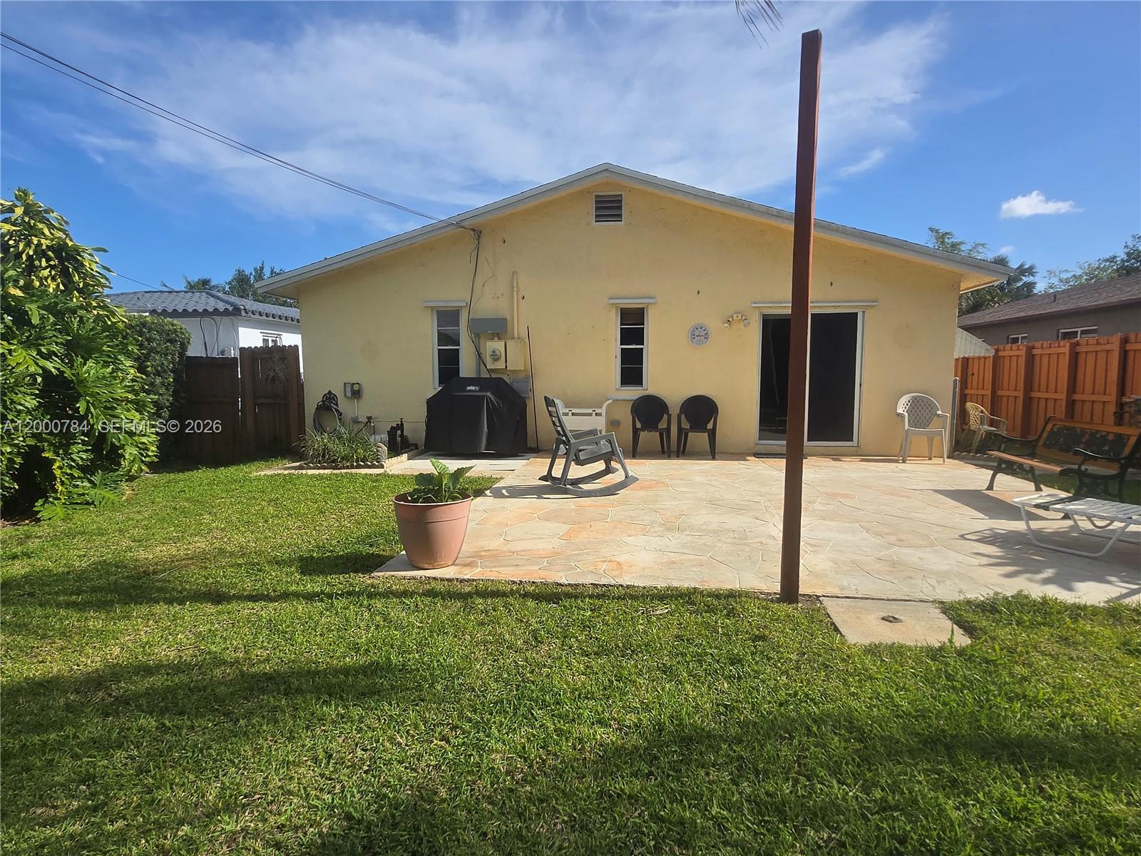 2635 Taylor St, Hollywood FL 33020 photo 3