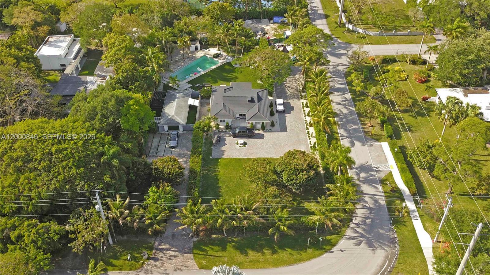8390 SW 64 st, Miami FL 33143 photo 4