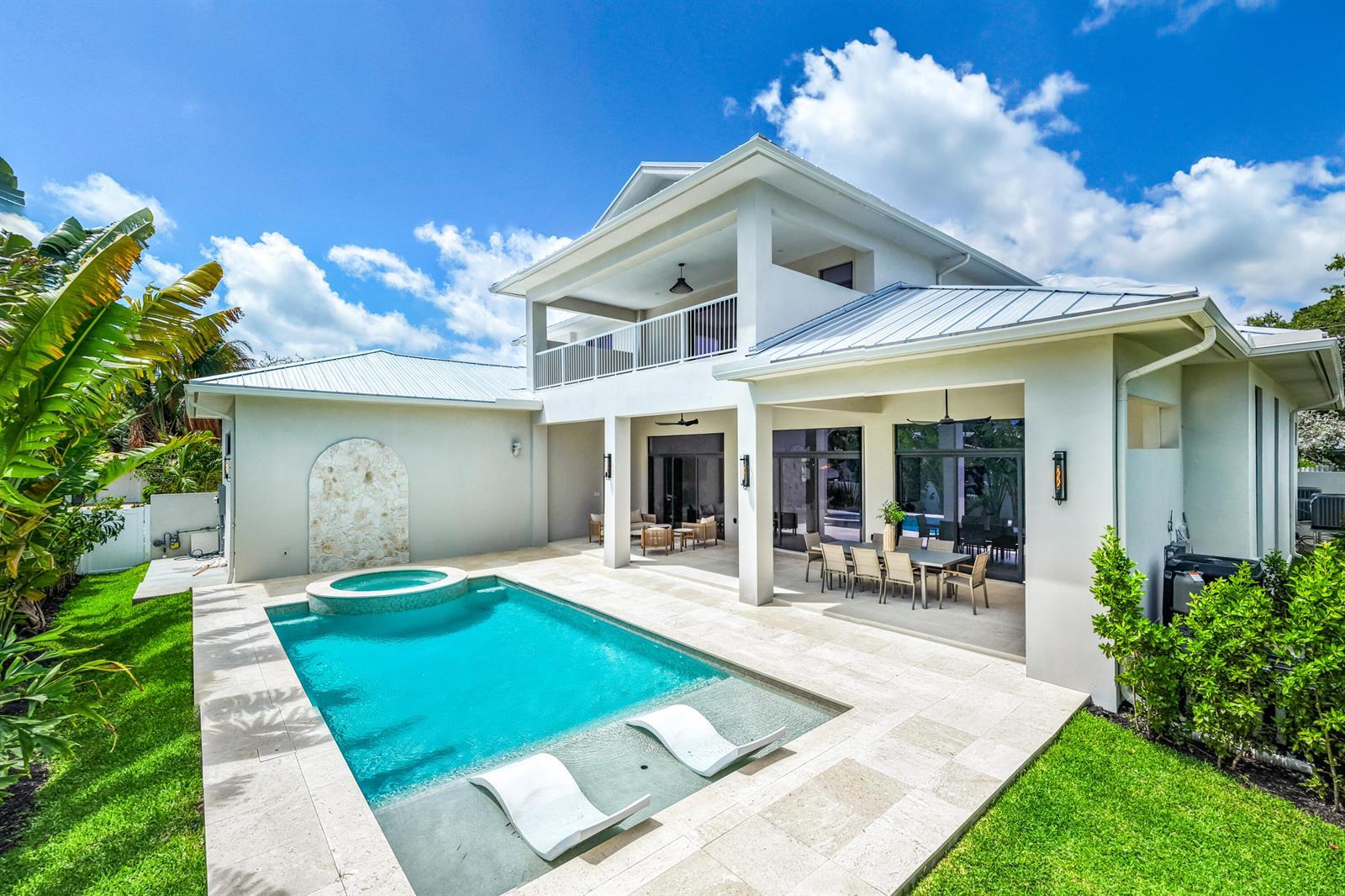1701 N Swinton Avenue, Delray Beach FL 33444 photo 2