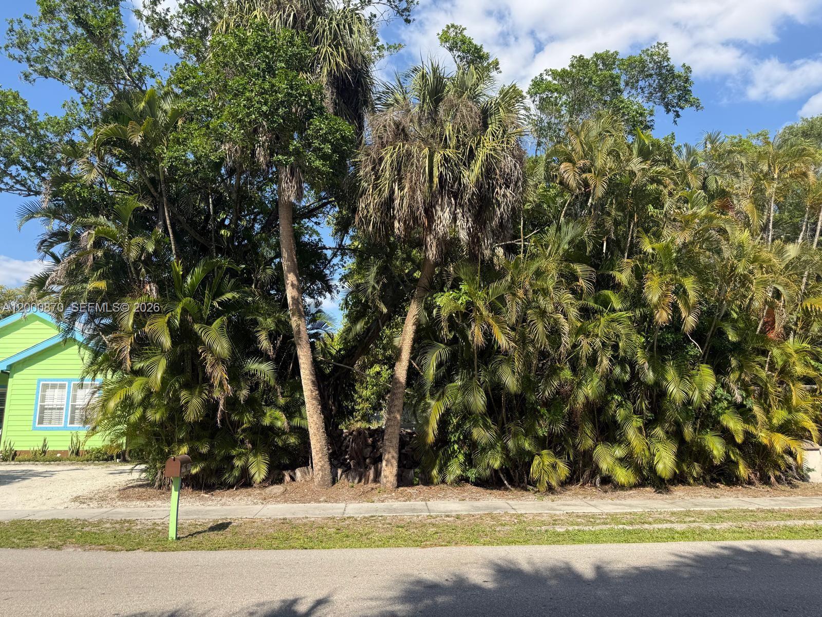 397 MIRAMAR RD, Fort Myers FL 33905 photo 3