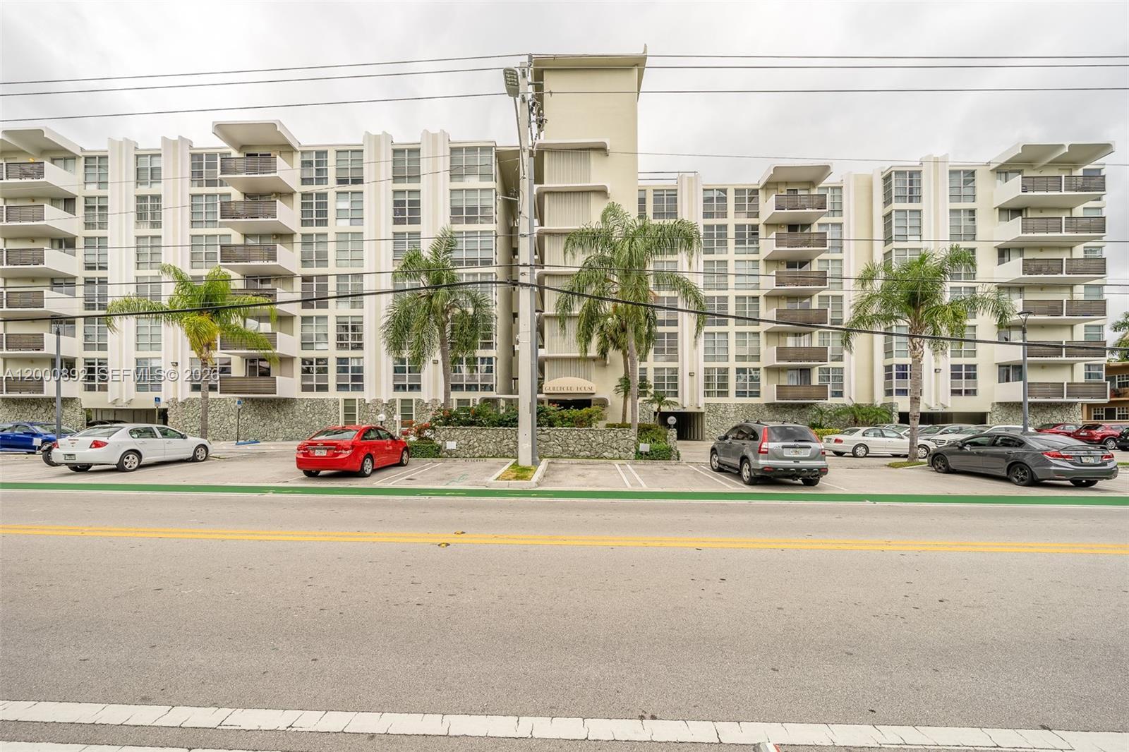 9800 W Bay Harbor Dr # 308, Bay Harbor Islands FL 33154