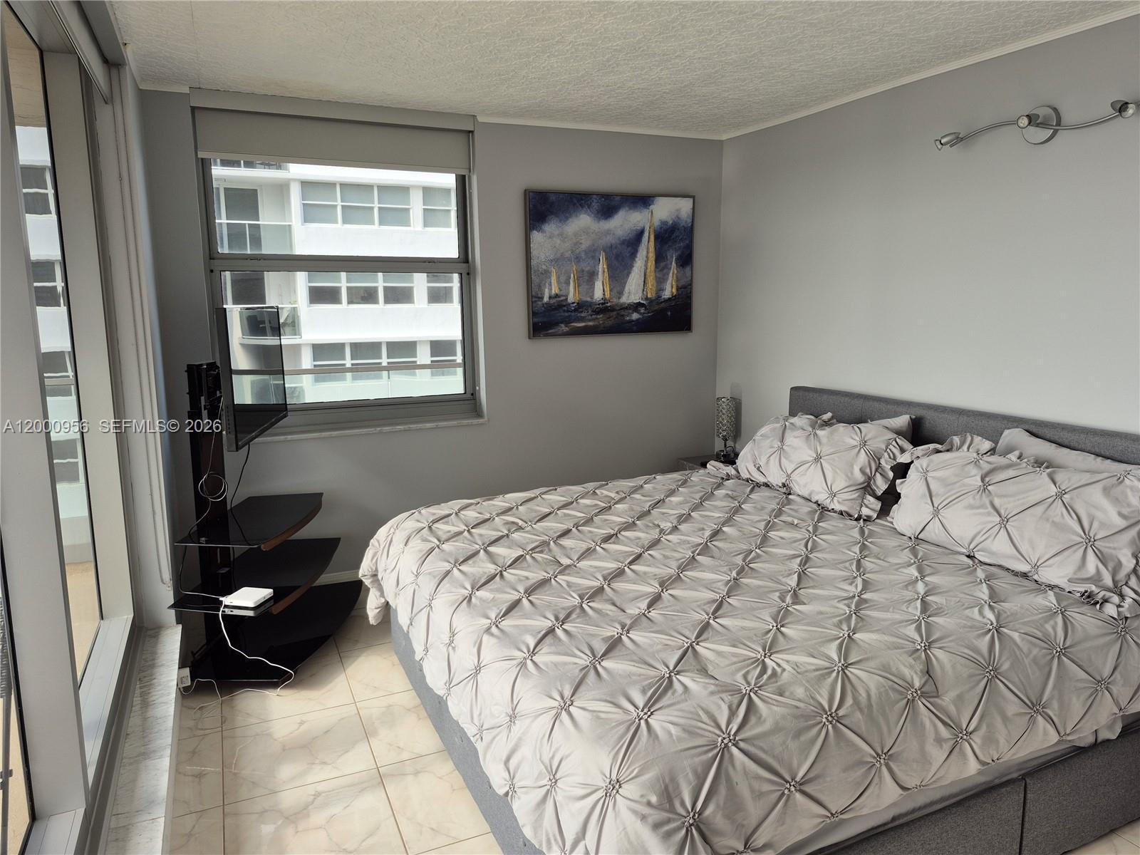 1912 S Ocean Dr # 17C, Hallandale Beach FL 33009 photo 5