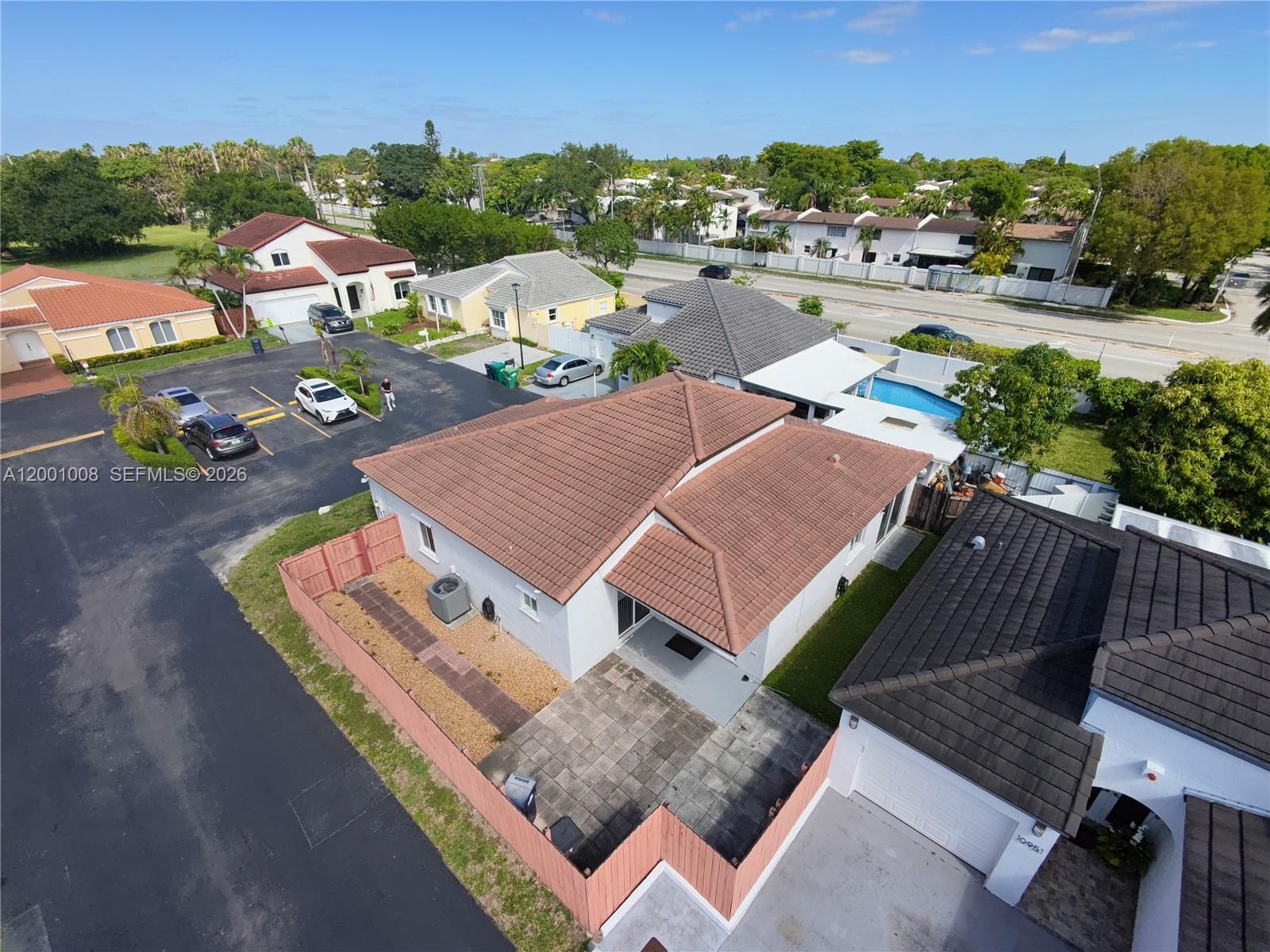 10959 SW 72nd Ter, Miami FL 33173 photo 5