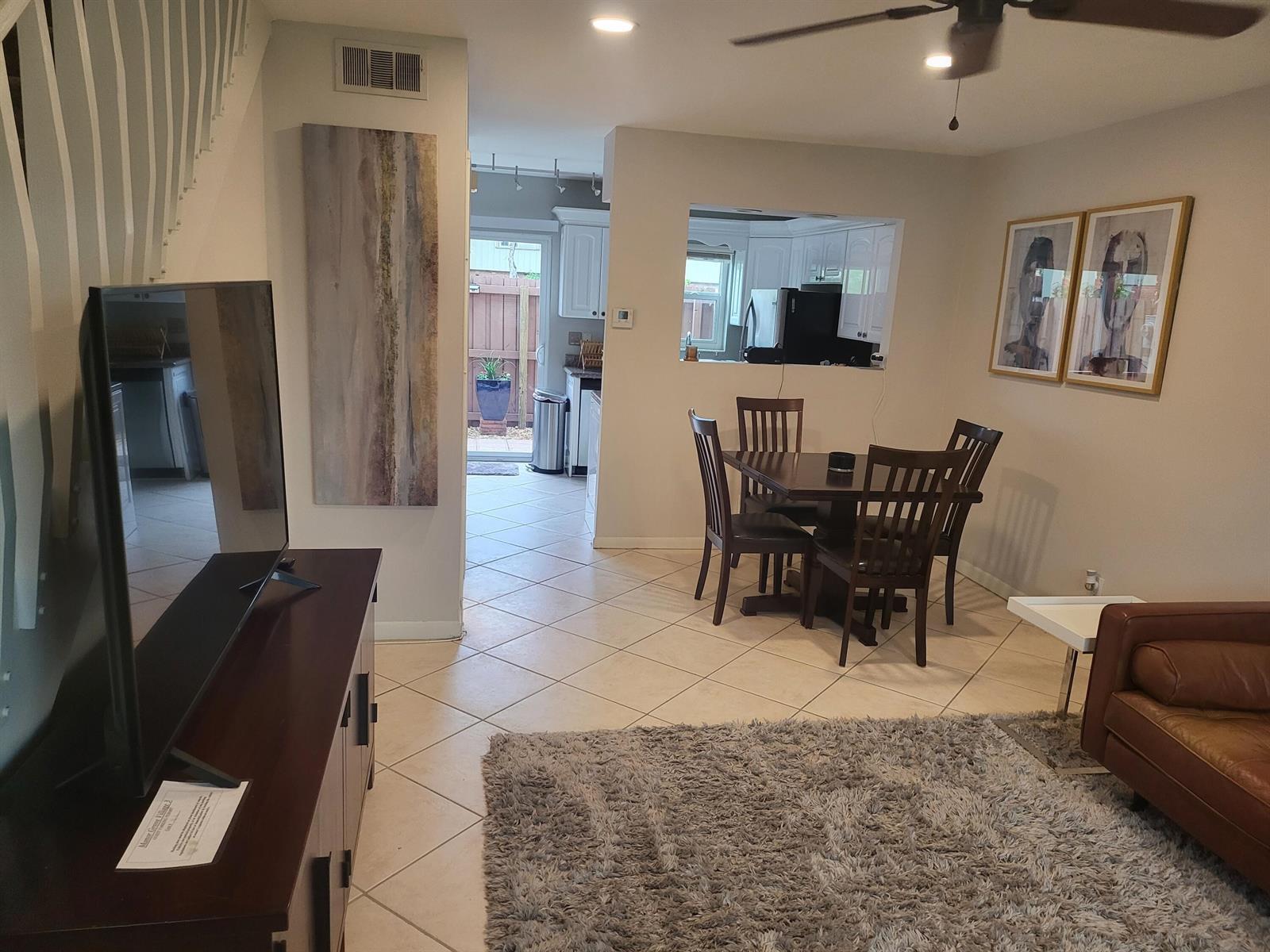 32 NE 20th Court # 4b, Wilton Manors FL 33305 photo 4