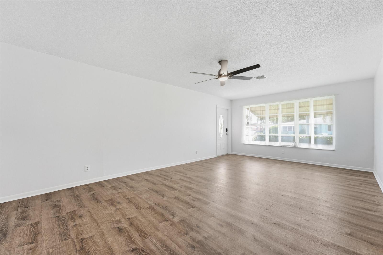 355 Main Boulevard # C, Boynton Beach FL 33435 photo 3
