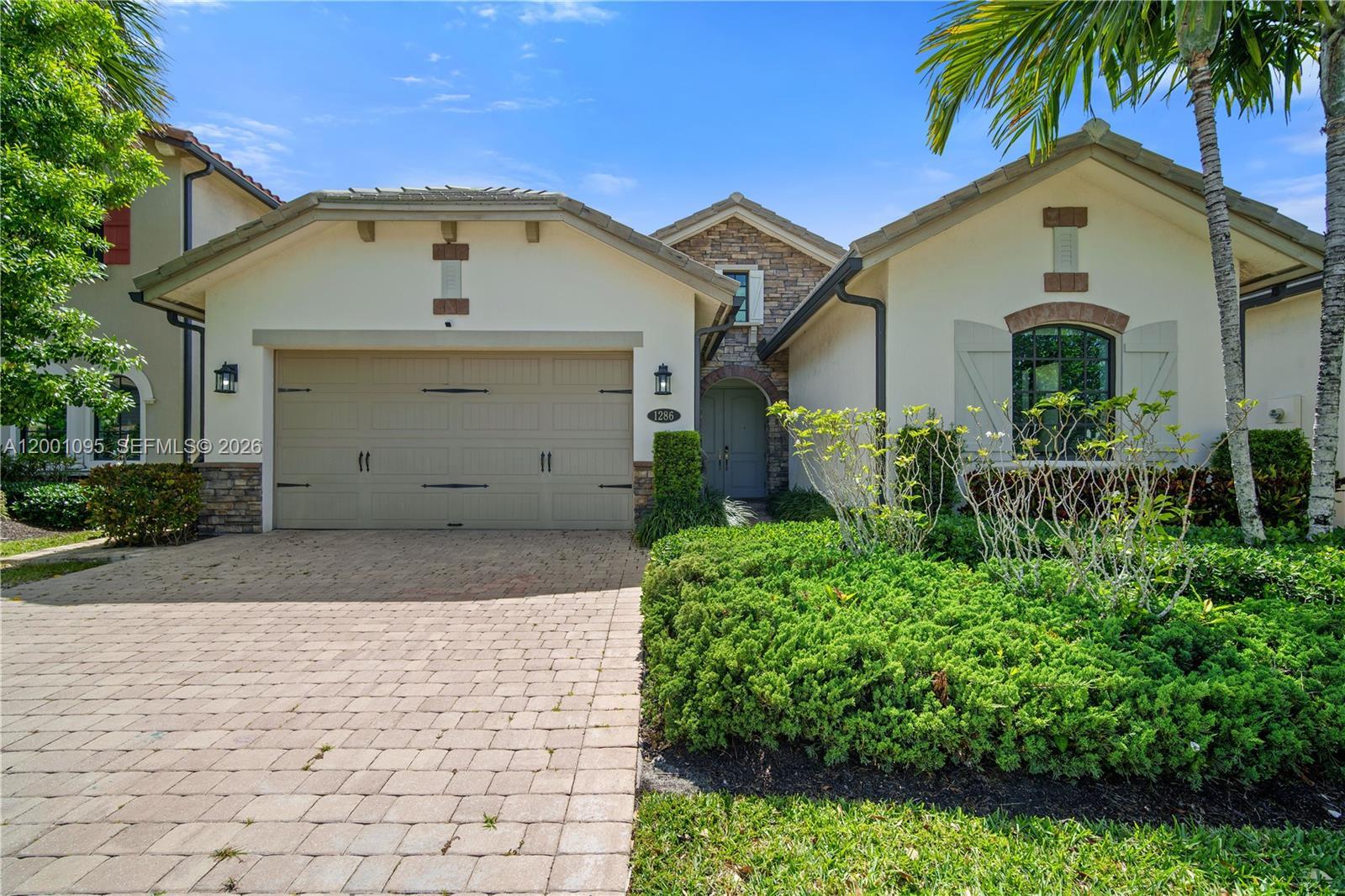 1286 SW 113th Way, Pembroke Pines FL 33025