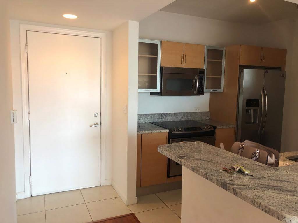18800 NE 29th Avenue # 710, Aventura FL 33180 photo 2