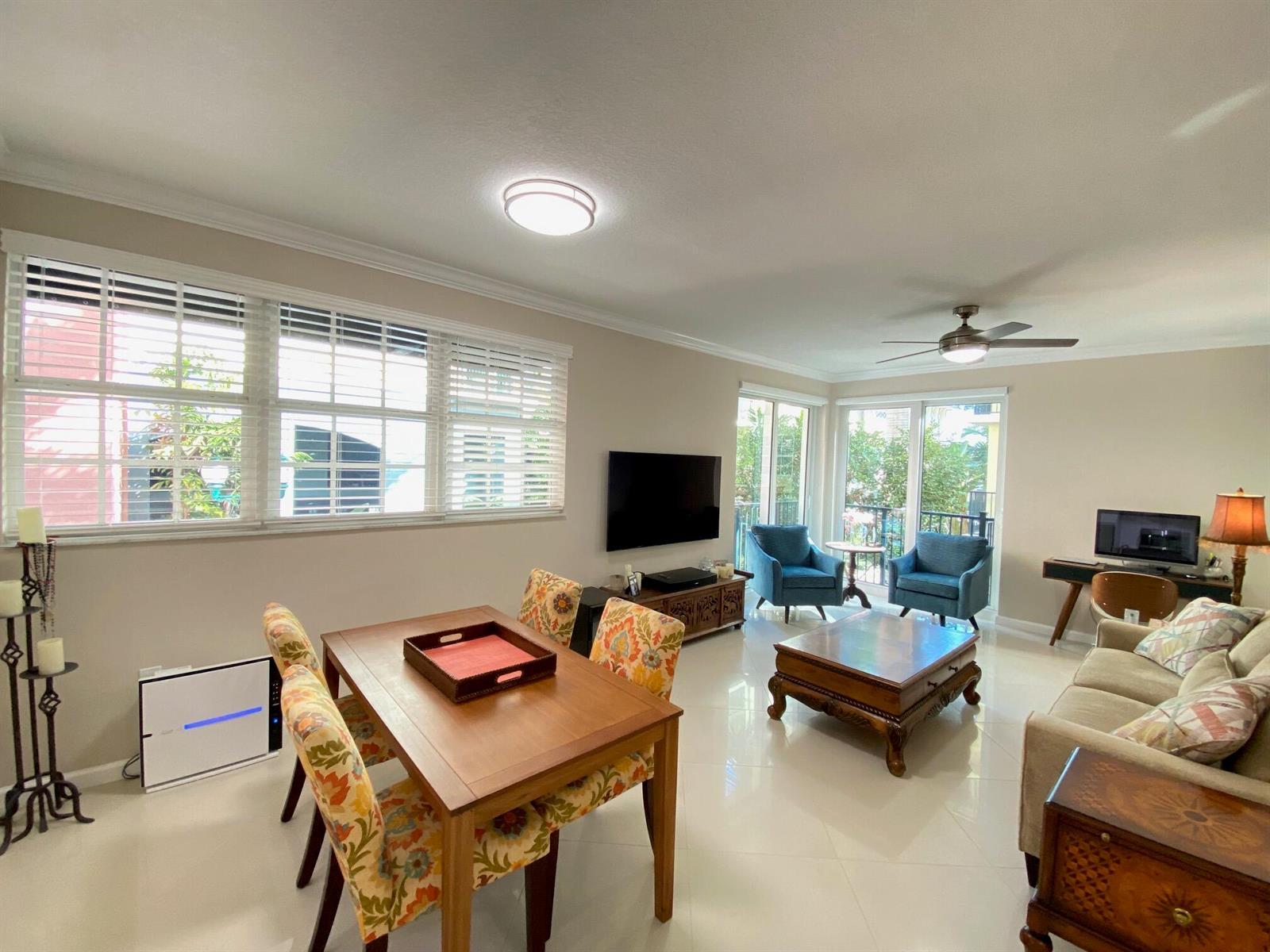 225 NE 1st Street # 202, Delray Beach FL 33444 photo 5