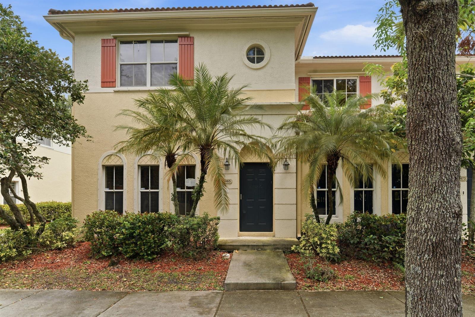 2465 SW 99th Way, Miramar FL 33025