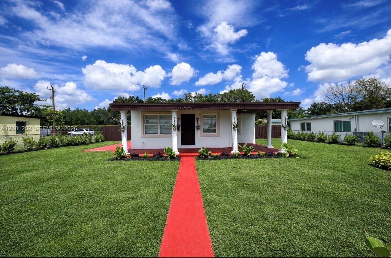 2445 NW 162nd Ter, Miami Gardens FL 33054 photo 4
