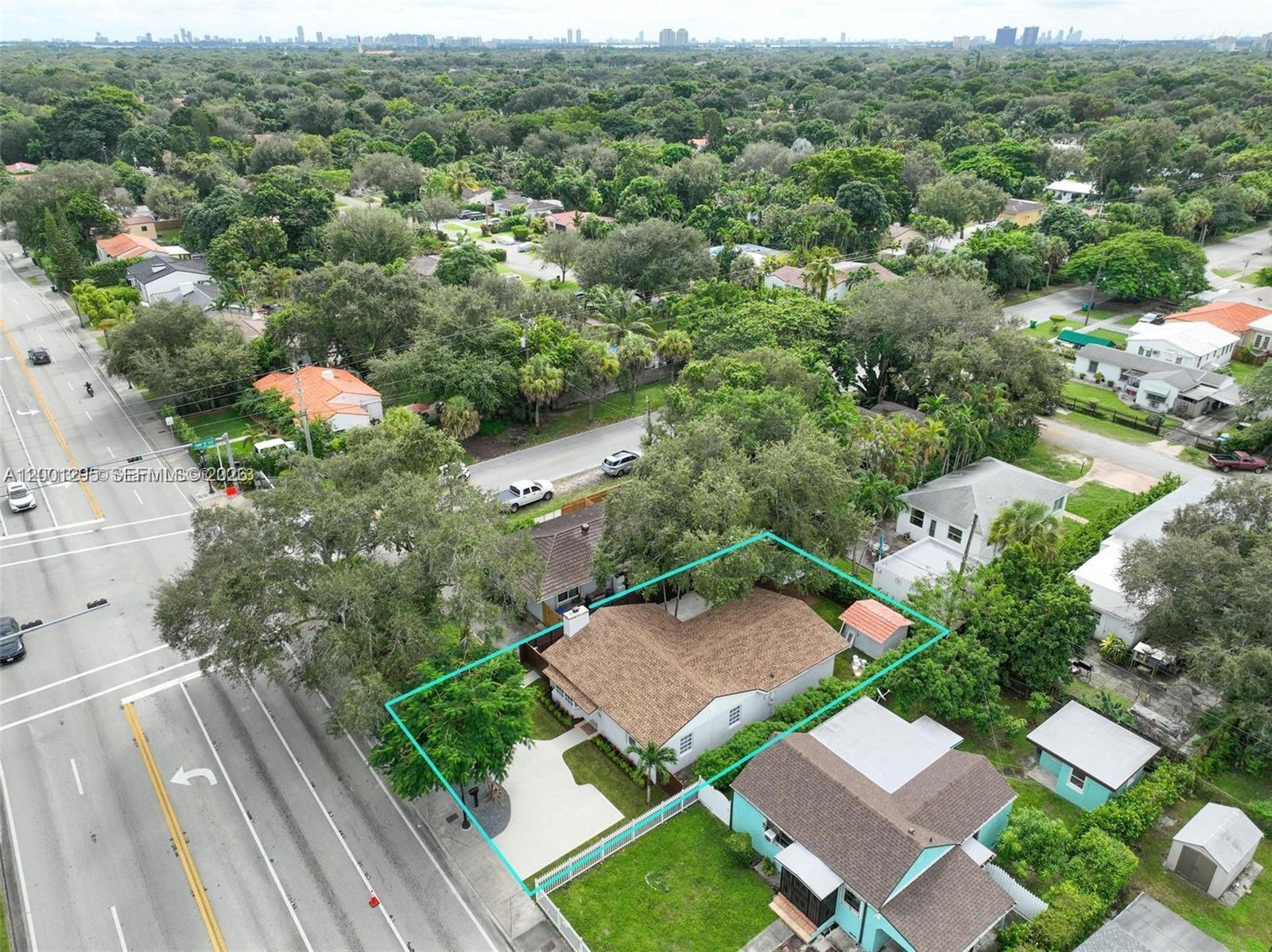 212 NW 103rd St, Miami FL 33150 photo 3