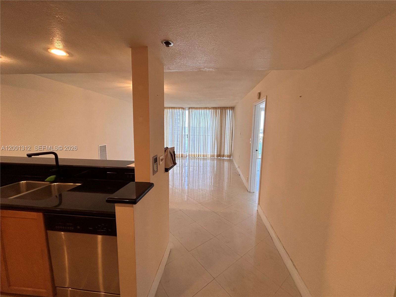 7601 E Treasure Dr # 1612, North Bay Village FL 33141 photo 2