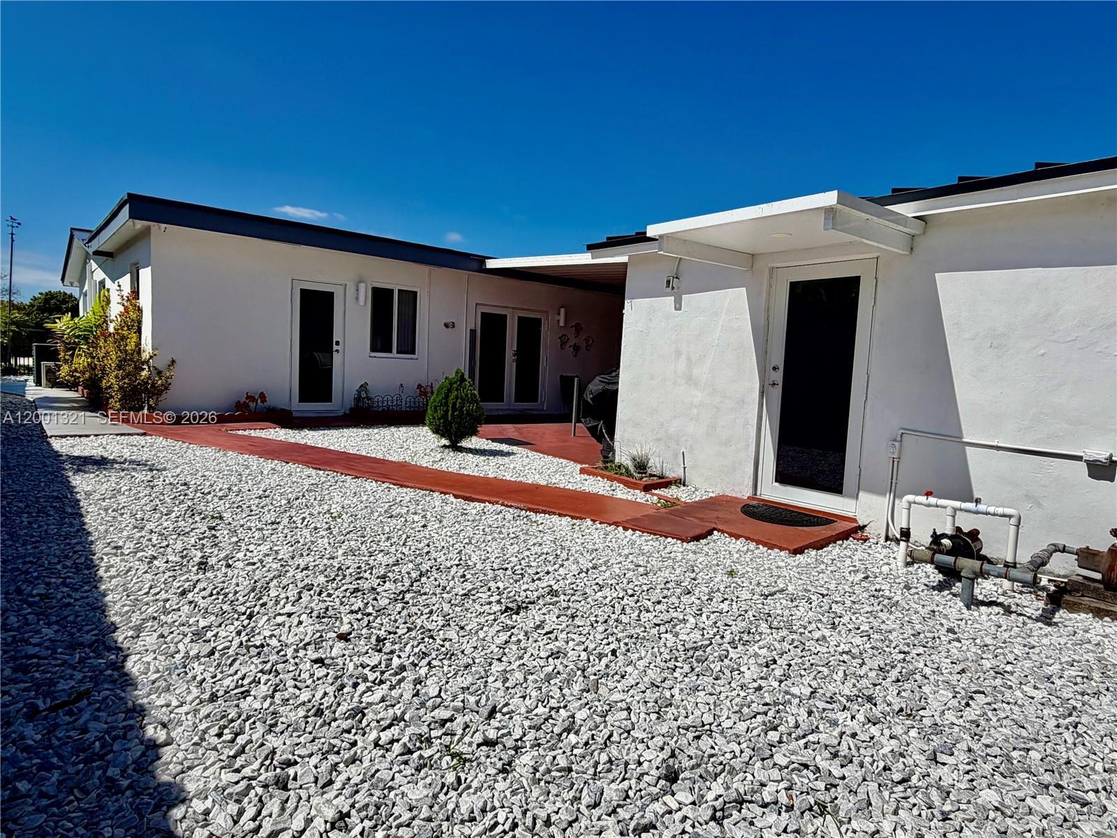 11511 SW 180th St, Miami FL 33157 photo 3
