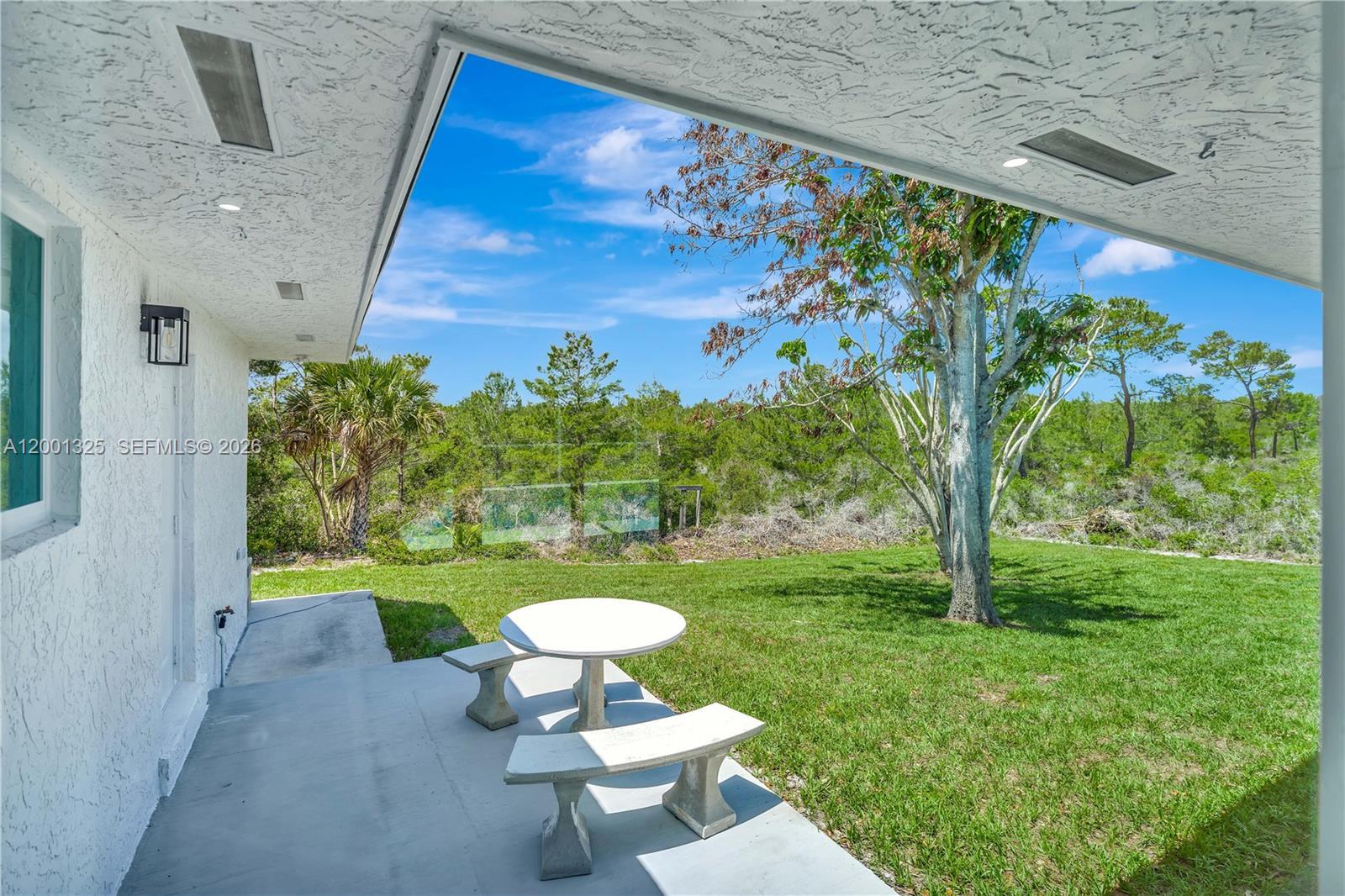 9125 SE Karin St, Hobe Sound FL 33455 photo 4