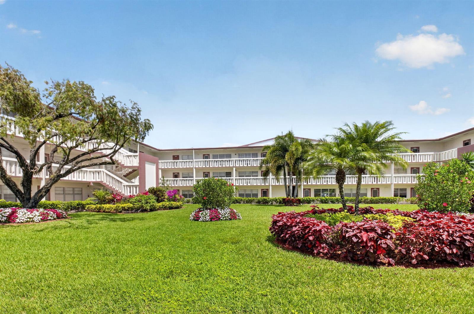 144 Fanshaw D, Boca Raton FL 33434
