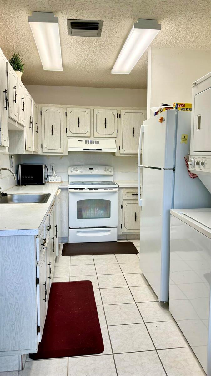 1551 NW 20th Avenue # 102, Delray Beach FL 33445 photo 3