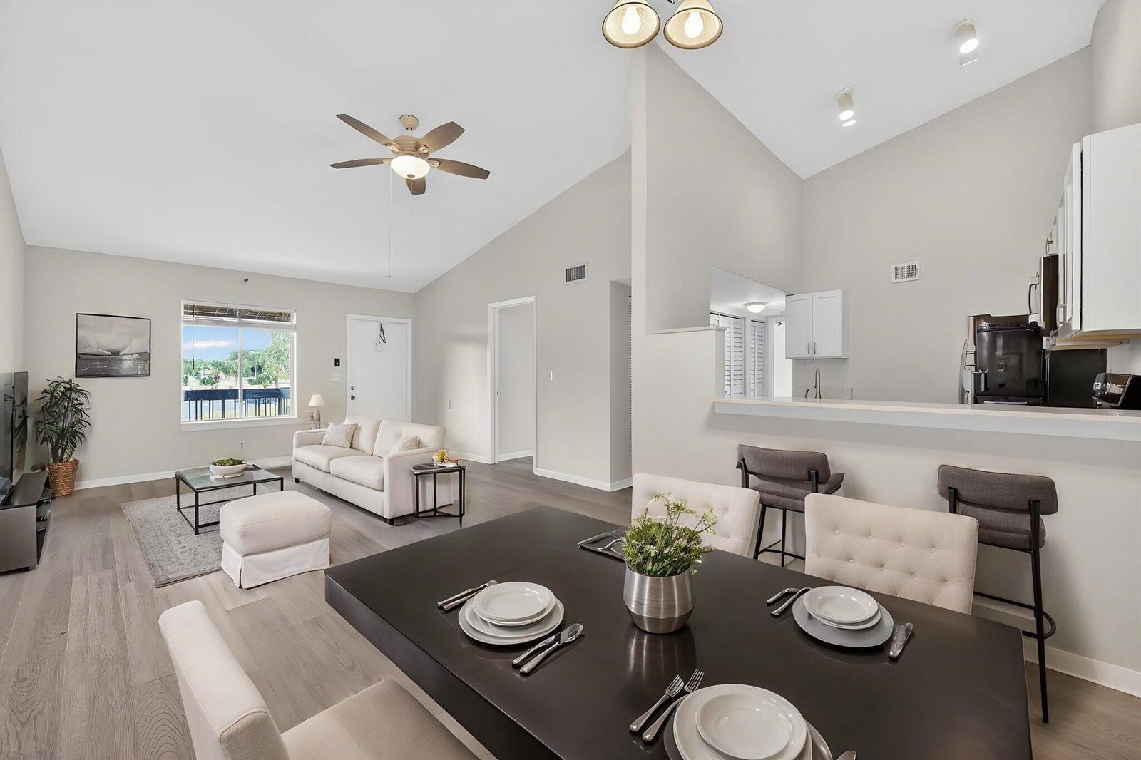 6327 Chasewood Drive, Jupiter FL 33458