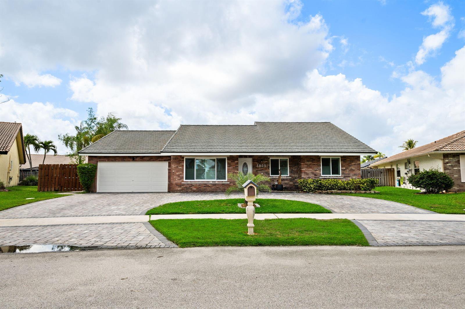 1905 NW 78th Avenue, Margate FL 33063
