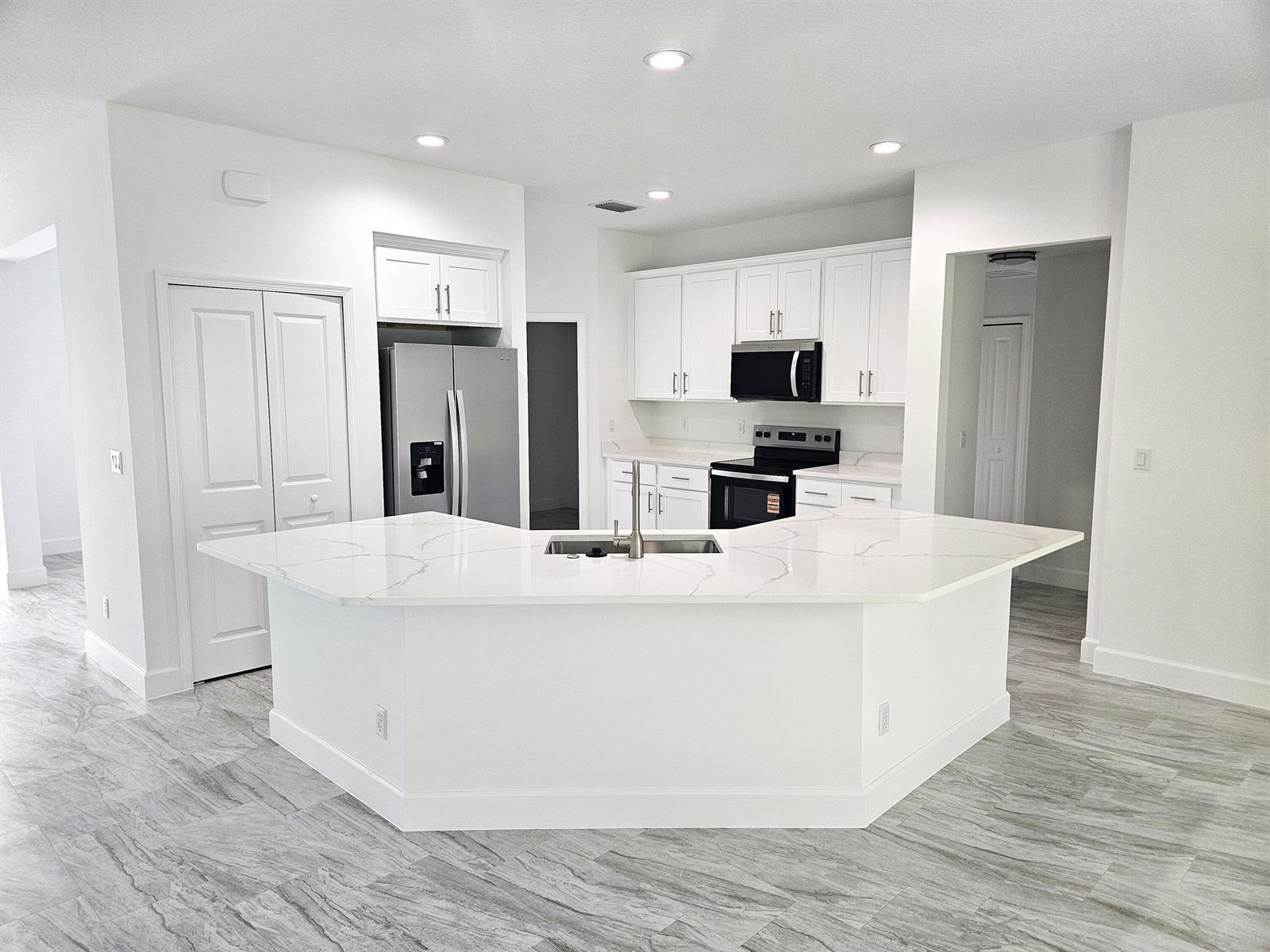 758 SW Mccoy Avenue, Port St. Lucie FL 34953 photo 4