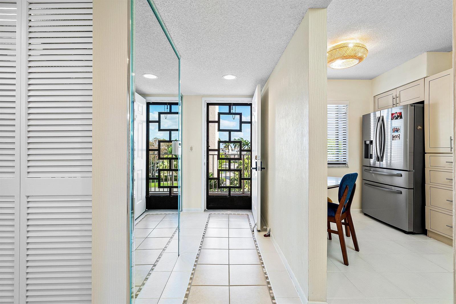 6065 Pointe Regal Circle, Delray Beach FL 33484 photo 3