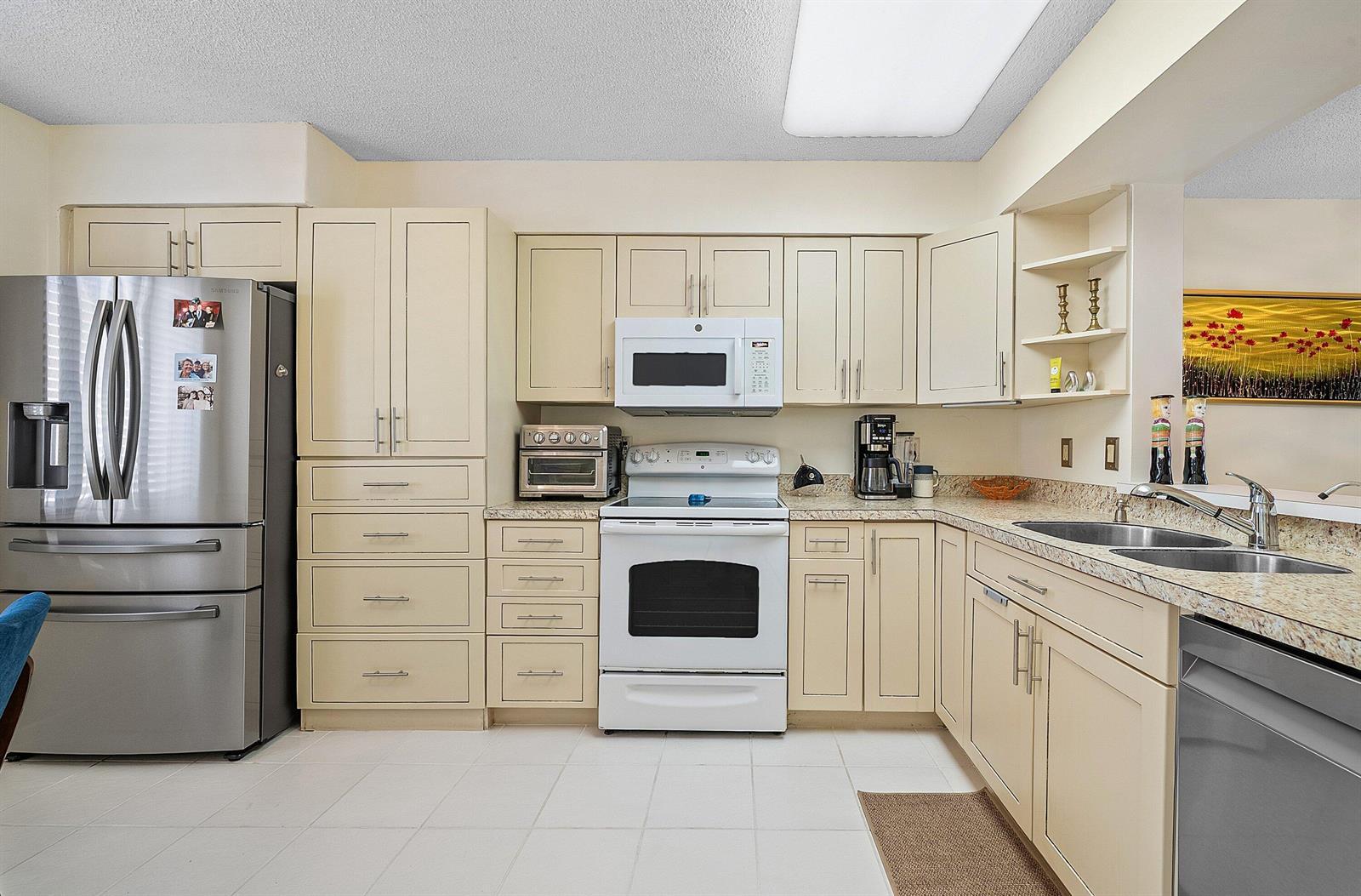 6065 Pointe Regal Circle, Delray Beach FL 33484 photo 5