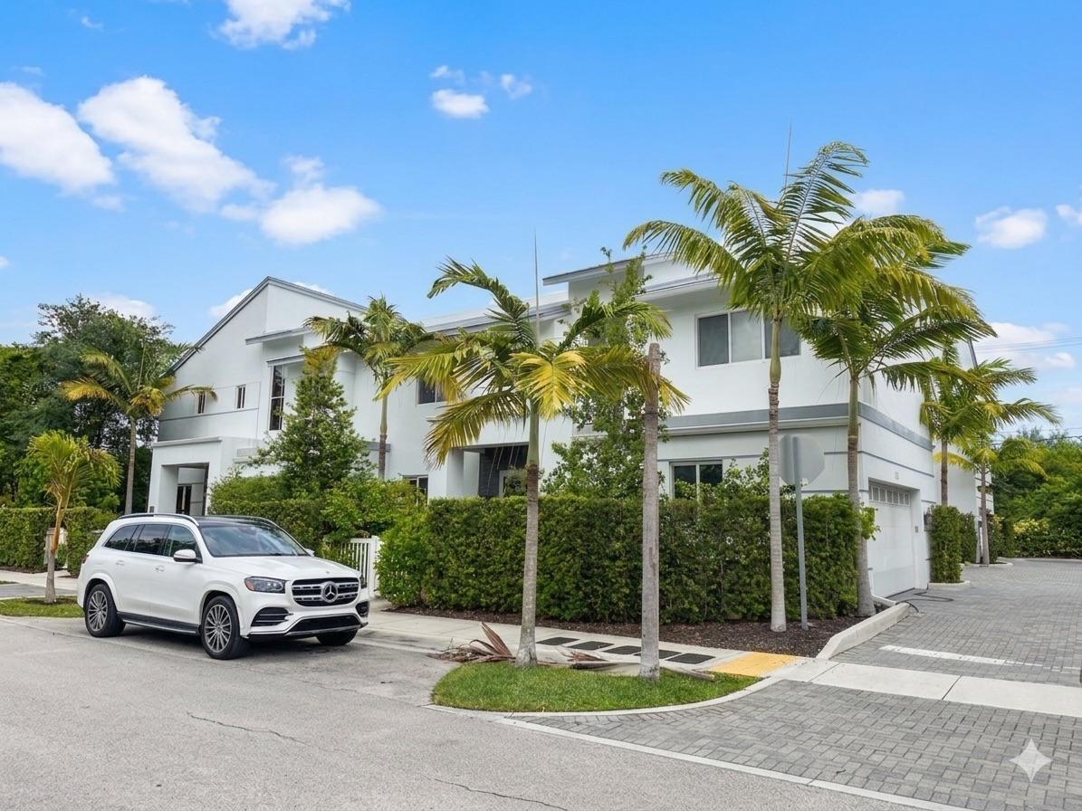 1114 NE 14th Avenue, Fort Lauderdale FL 33304 photo 3
