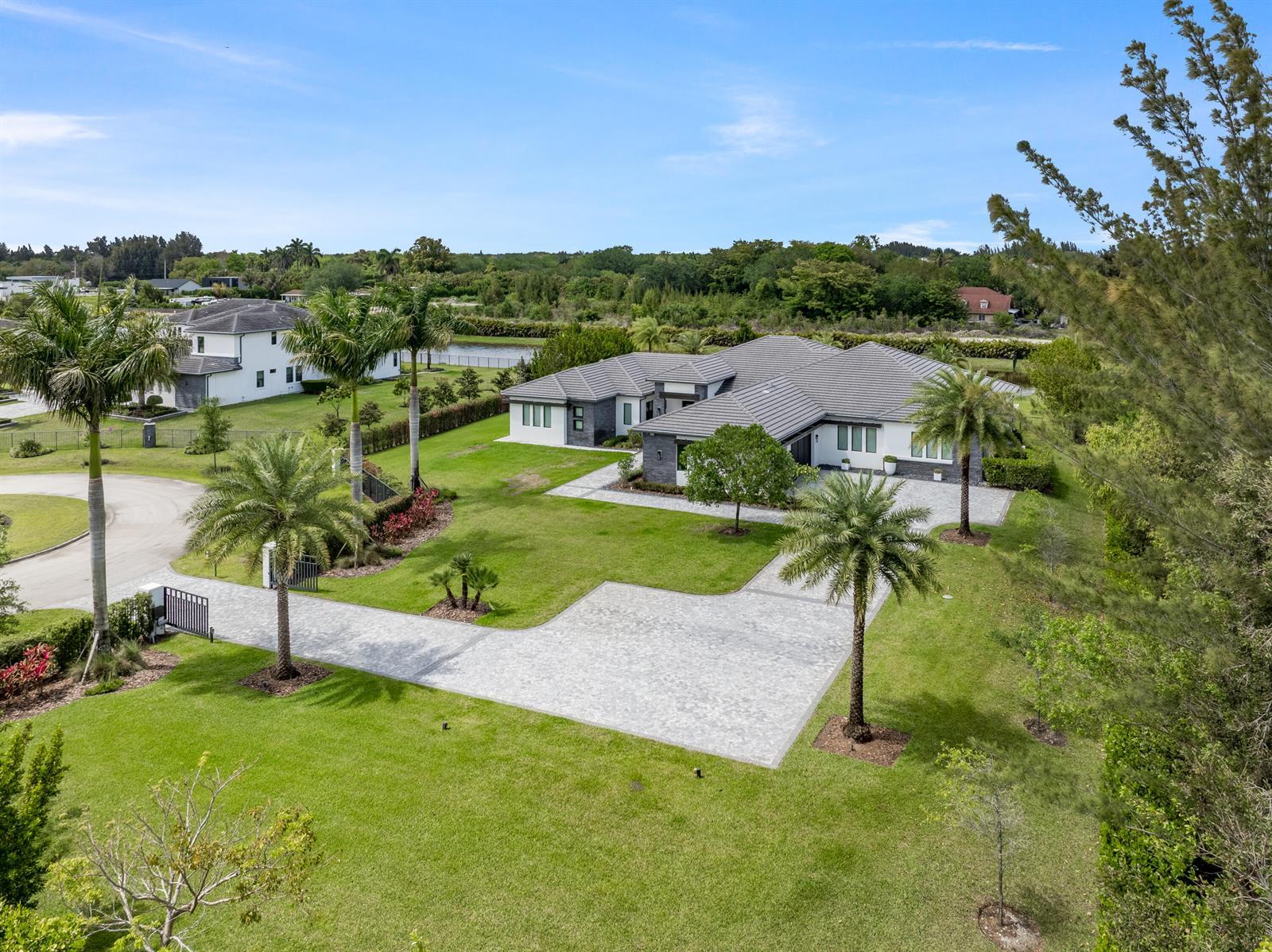 17101 Magnolia Estates Drive, Southwest Ranches FL 33331 photo 2