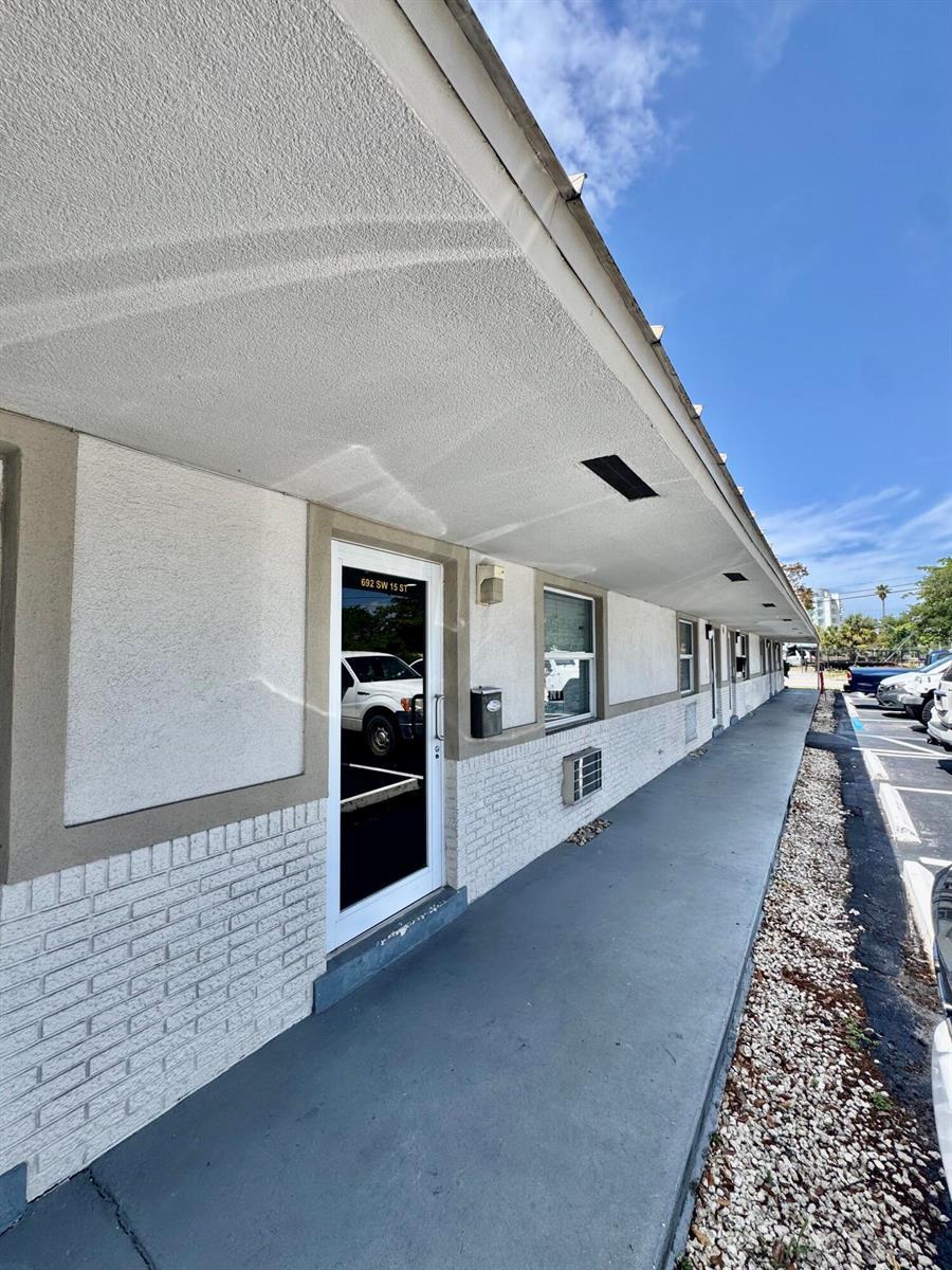 692 SW 15th Street # 692, Pompano Beach FL 33060 photo 3