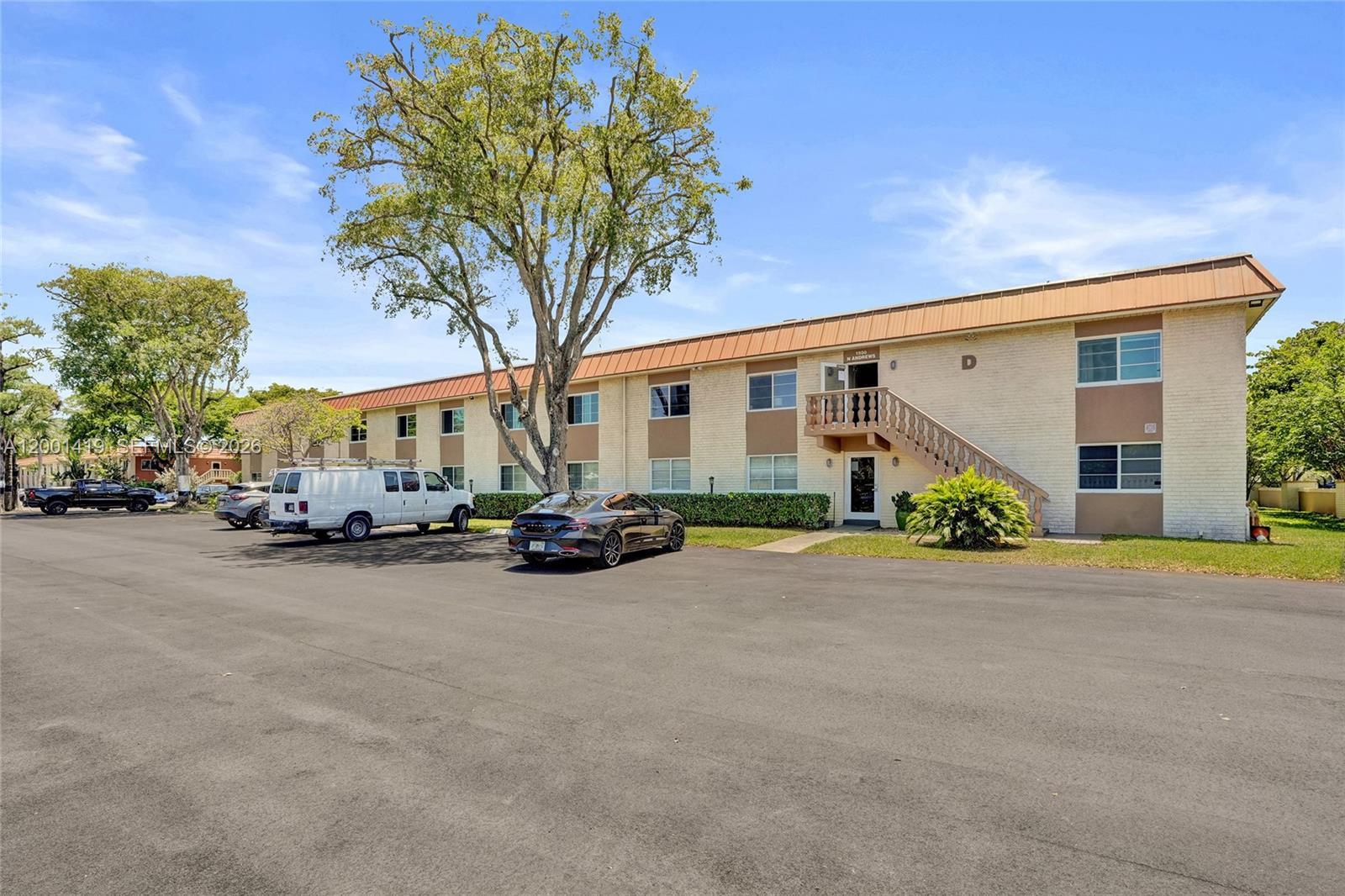 1950 N Andrews Ave # 204D, Wilton Manors FL 33311 photo 3