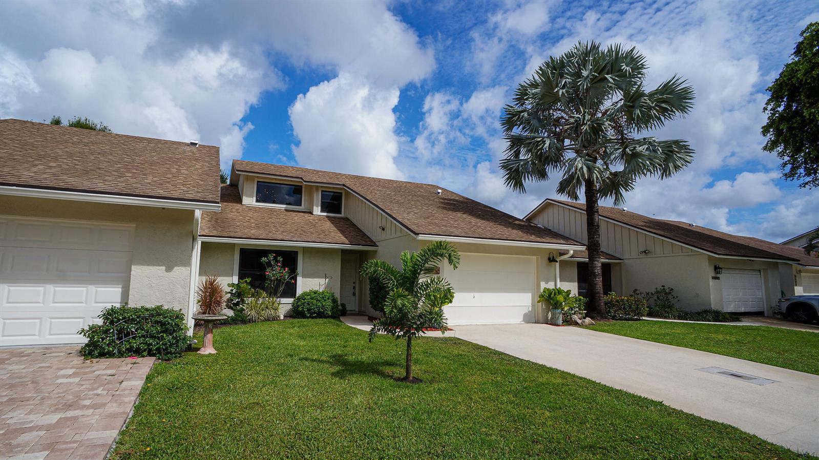 11894 Donlin Drive, Wellington FL 33414 photo 2