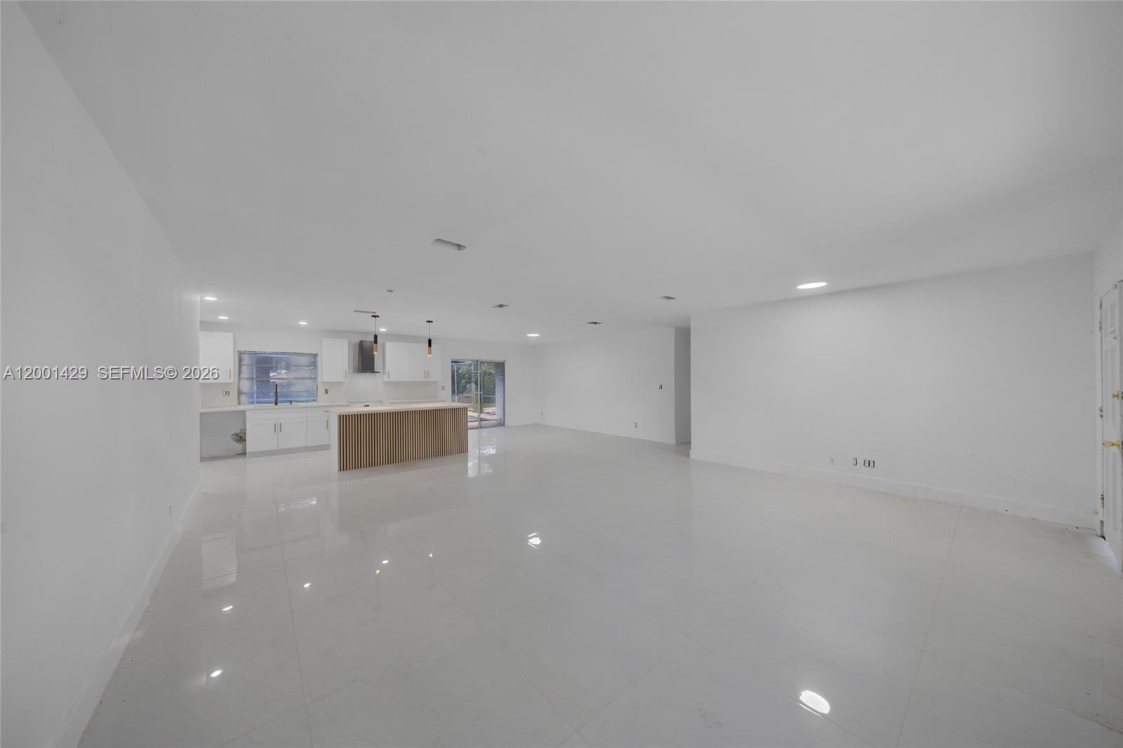 1320 NW 72nd Ave, Plantation FL 33313 photo 4