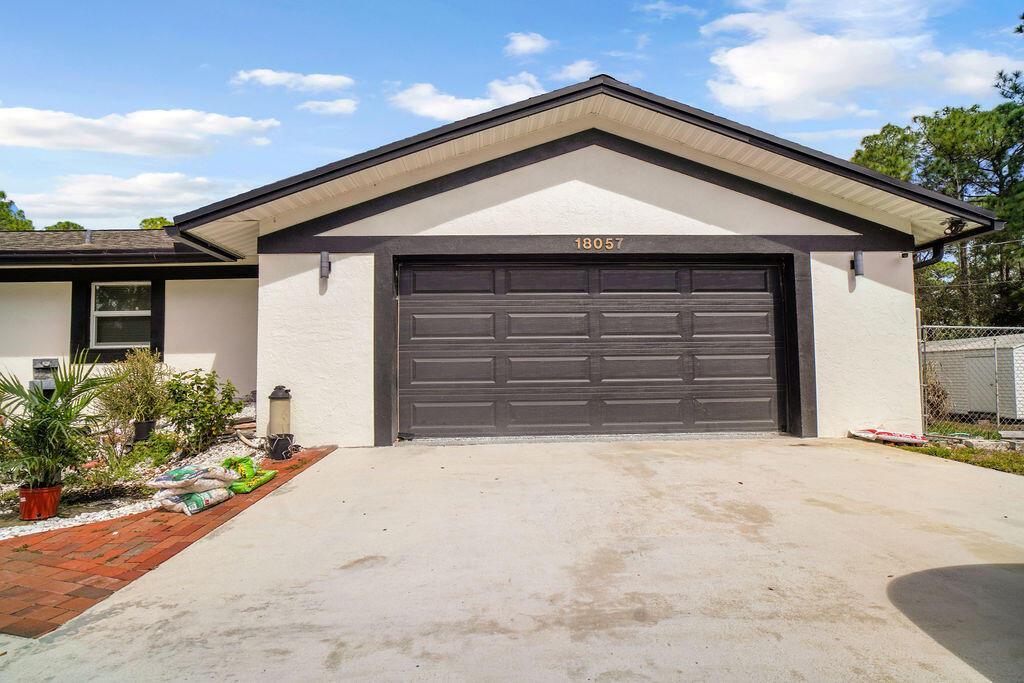 18057 N 40th Run N, FL 33470 photo 3